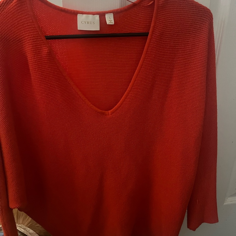 Cyrus Women's Vibrant V-Neck Sweater
